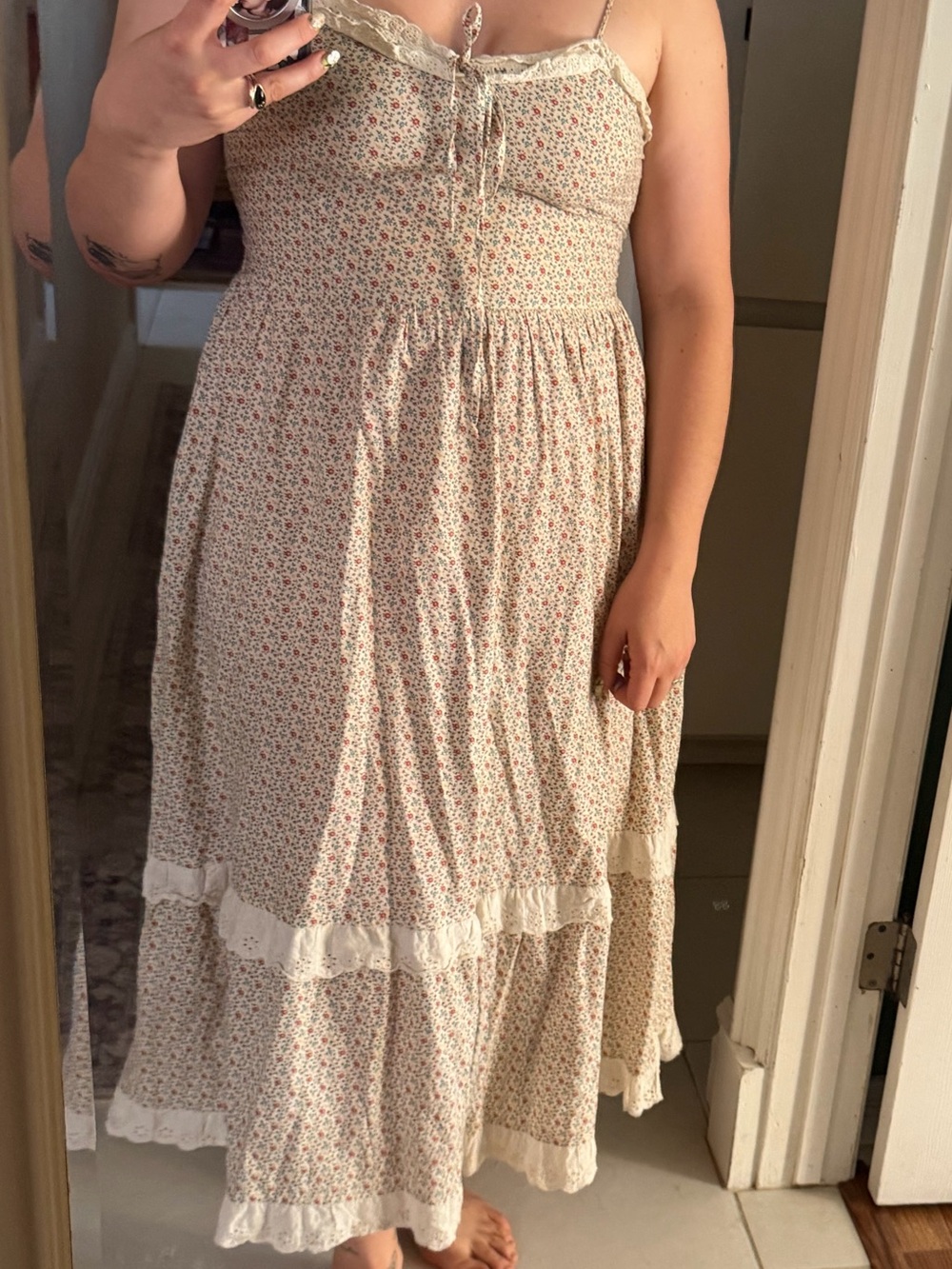Christy Dawn Cream Essence Emma, Size Large, EUC - Picture 5 of 10